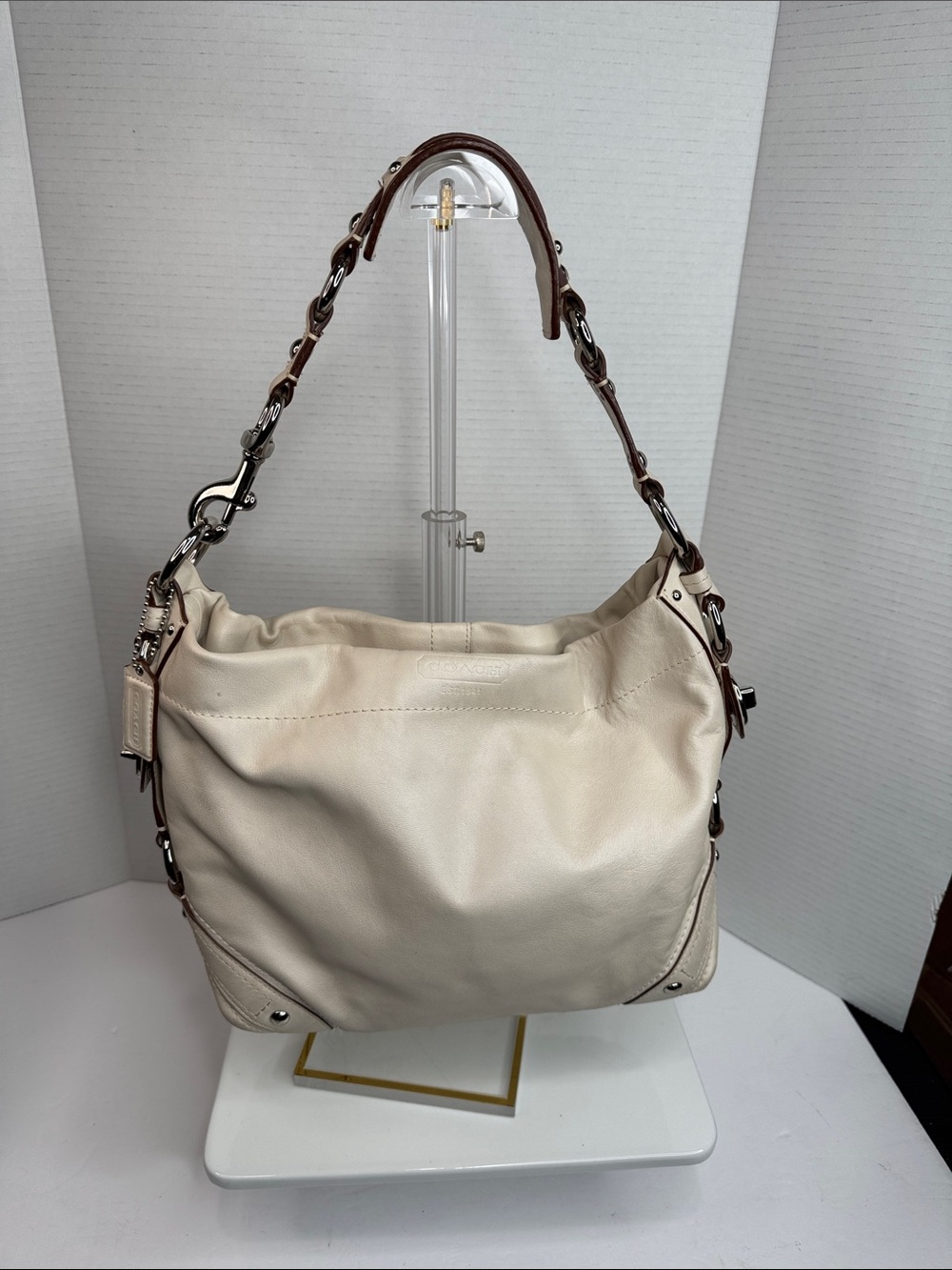 Coach Leather Carly Hobo Shoulder Bag -Off Wihite Creme Color-EUC